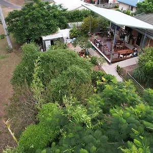 maryboroughs-rainforest-retreat.queenslandhotels.net/