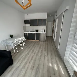 apartament-katowicka.poznan-hotels.com/