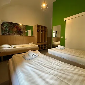 Housingplus Viena