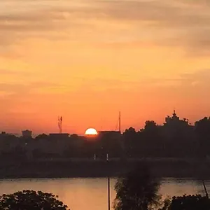 تحقق من التوفر