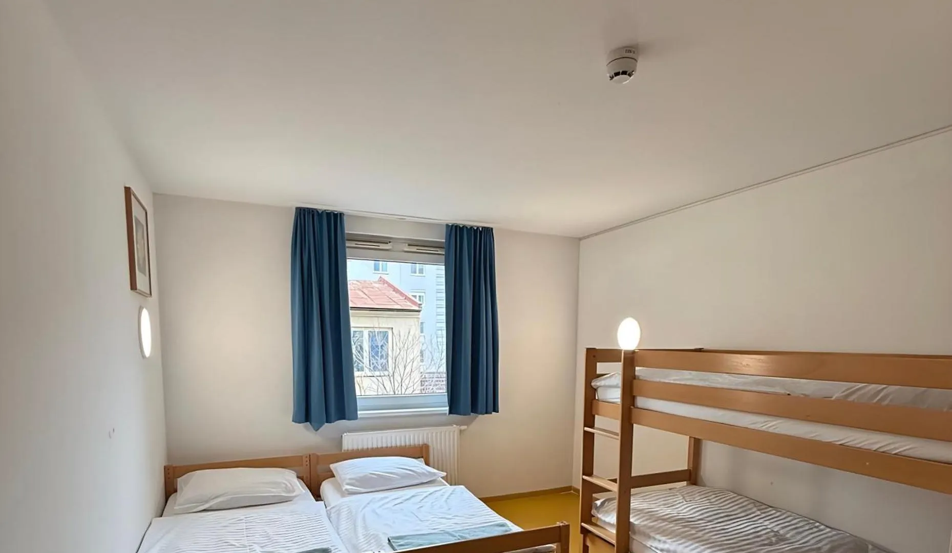 A&T Hotel & Hostel Vienna 0*,