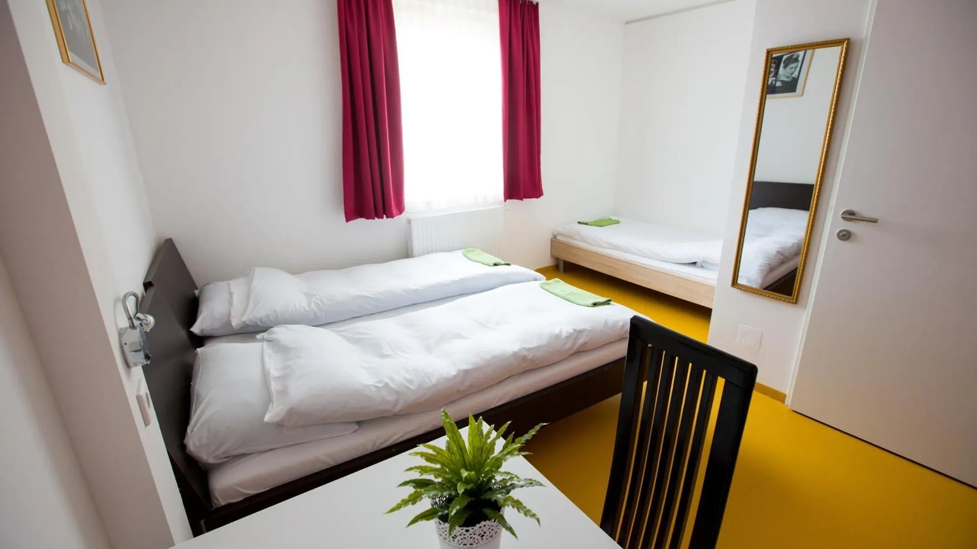 A&T Hotel & Hostel Viena